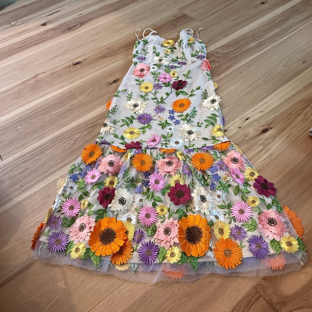 Cottagecore Floral Applique Dress SZ M Tan Midi Garden Party Fairy Woodland